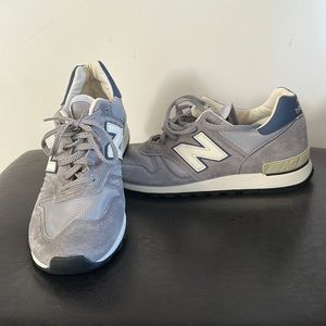 New Balance 670 men’s size 9